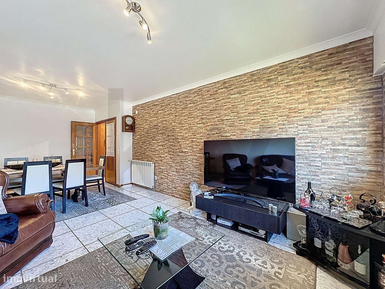 Apartamento T2+1 c/ Terraço & Churrasqueira, Jardim Privado, Garagem F - Grande imagem: 4/40