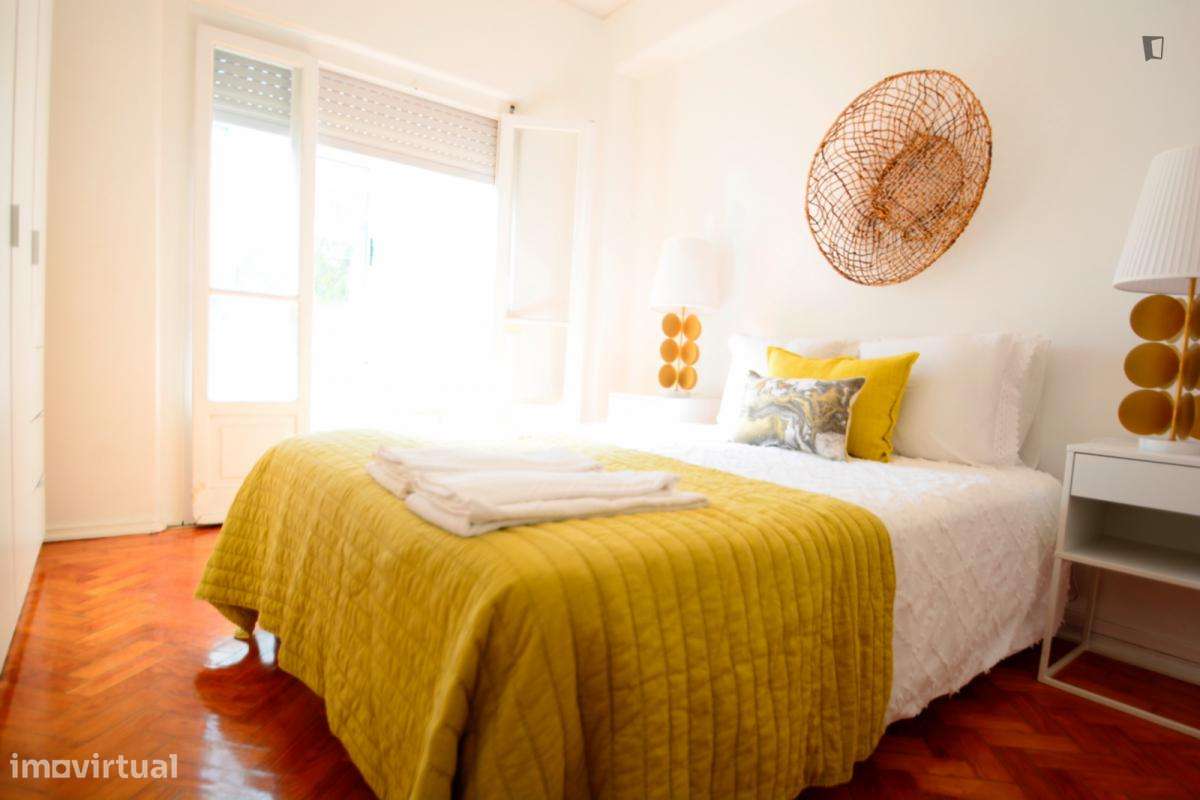 Quarto - localizado em Penha de França Lisbon - Grande imagem: 5/7