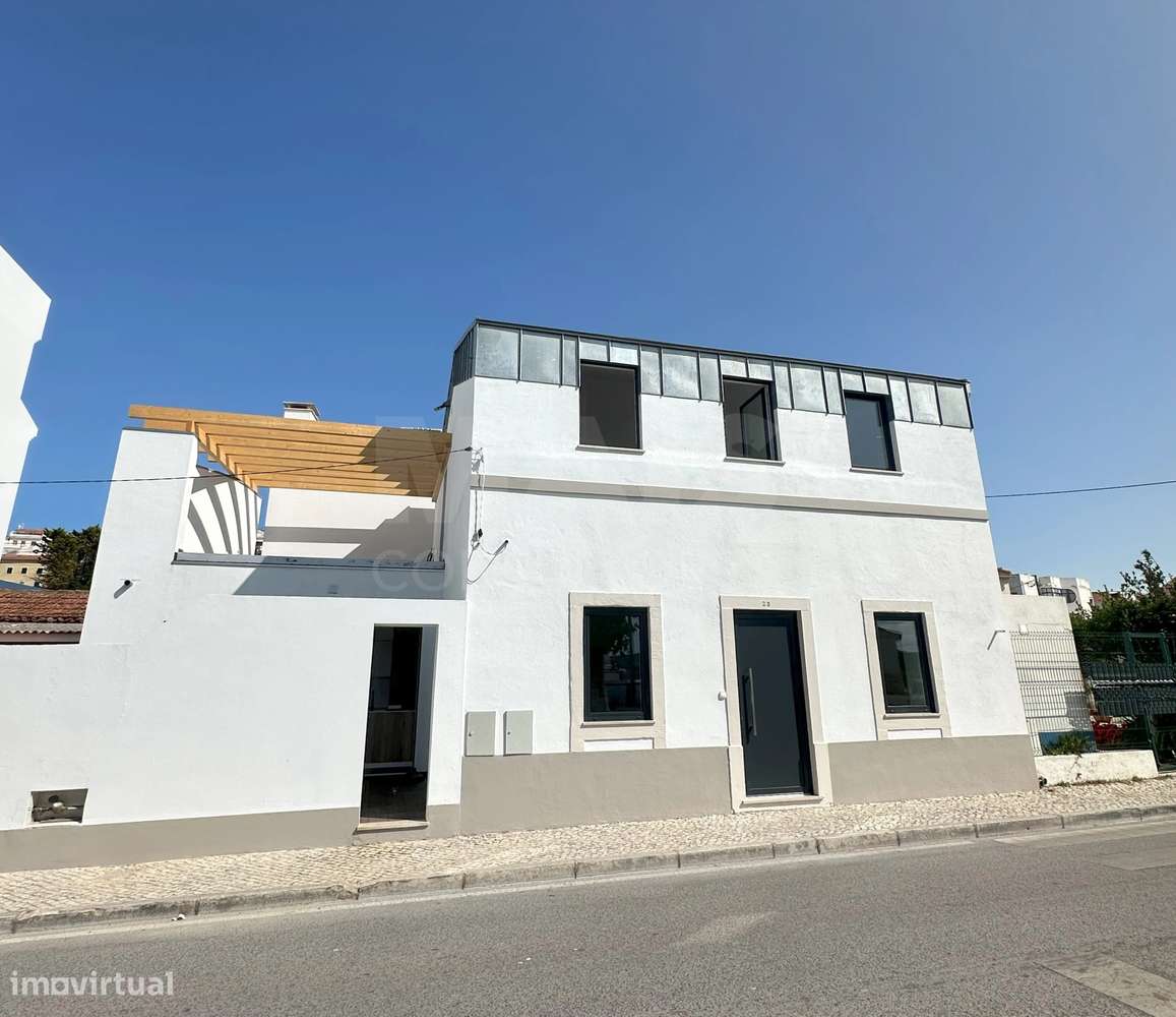 Moradia T3 nova em São Martinho do Porto a 150 metros da praia - Grande imagem: 4/37