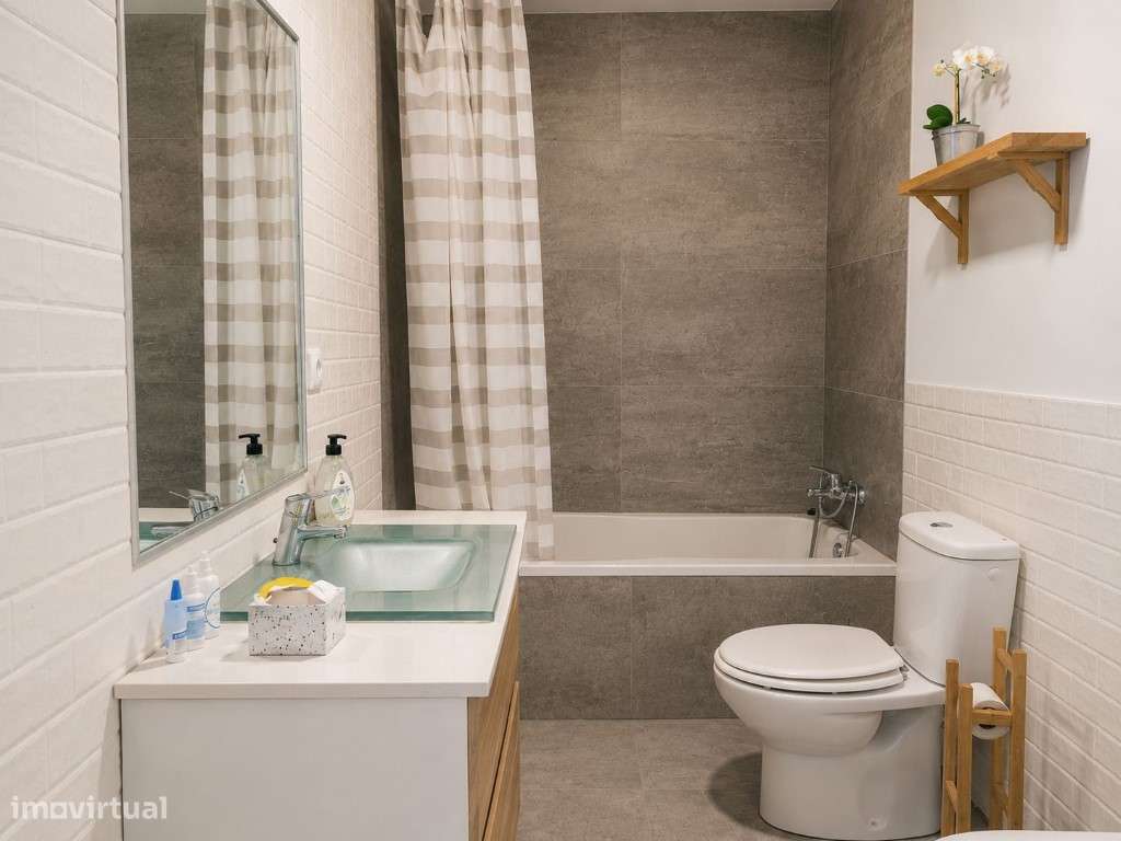 Moradia T3 +1 Renovada Pronta a Habitar Espaço, Conforto e excelent...-11