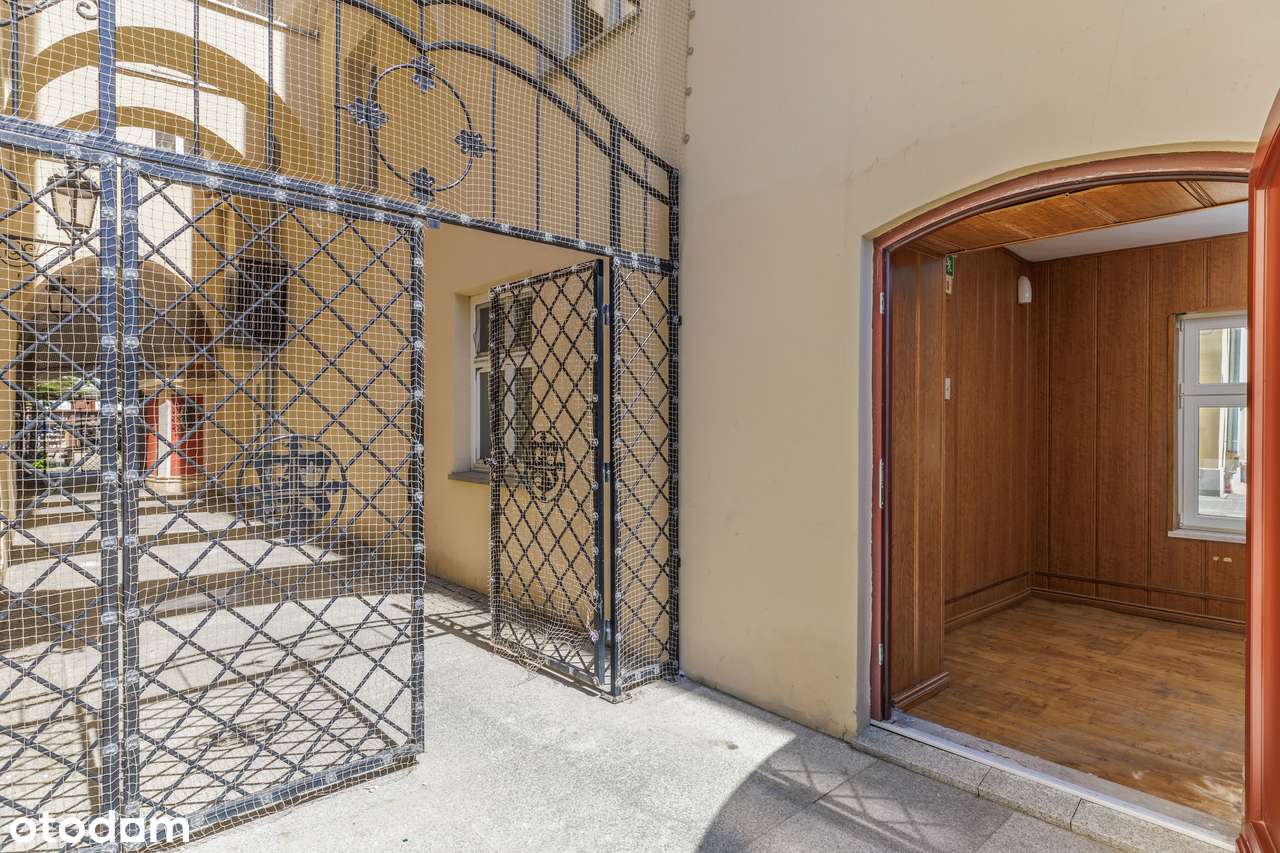 Przestronne mieszkanie premium w zabytkowej kamienicy - Pełny obrazek: 4/20