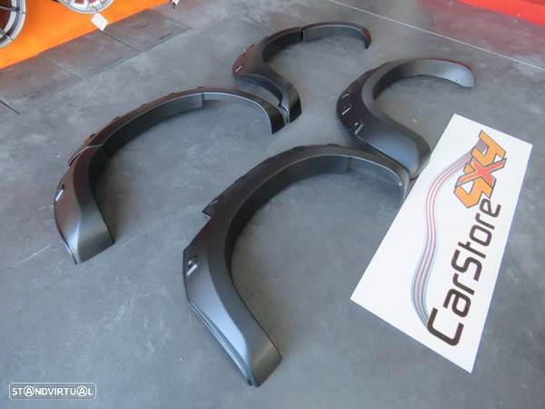 Abas Plástico ABS Toyota Hilux 11-15 - 5