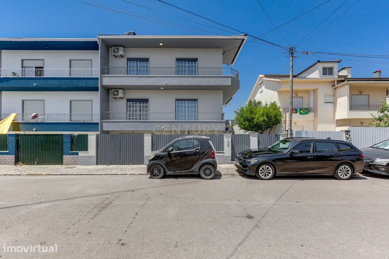 Excelente Moradia T3+1 em Vale de Milhaços, Seixal-38