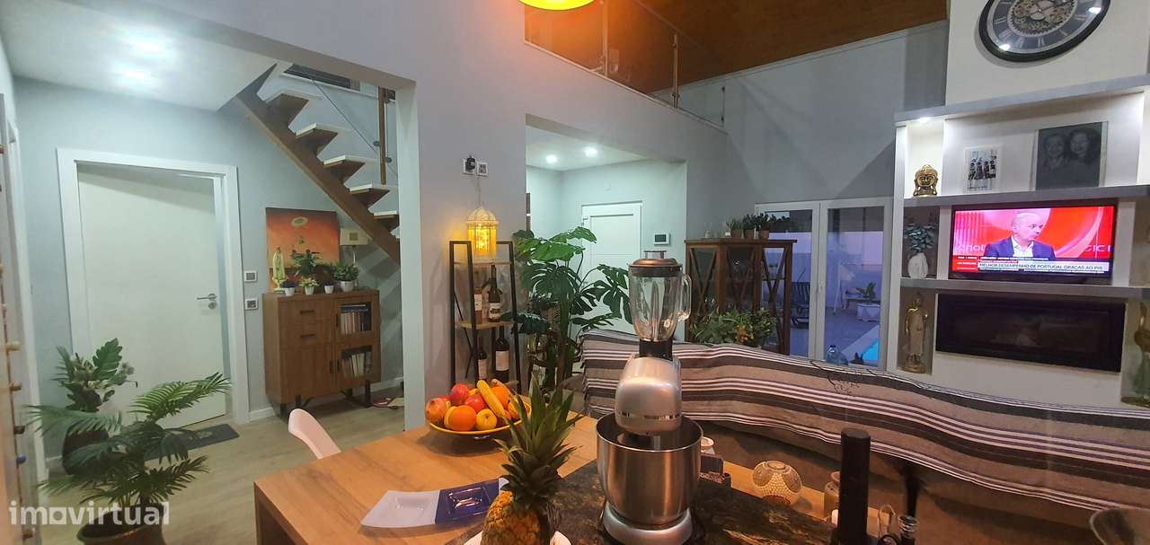 Lindíssima Moradia térrea independente Lote 580m2 Piscina Anexo Parque - Grande imagem: 4/60