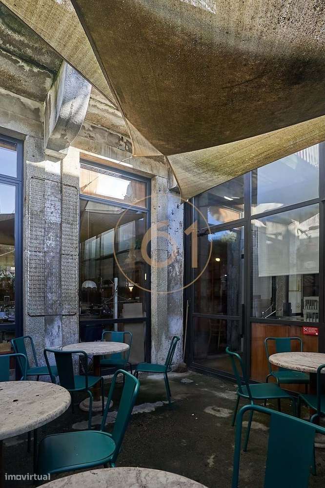 Loja na Travessa de Cedofeita para venda-10