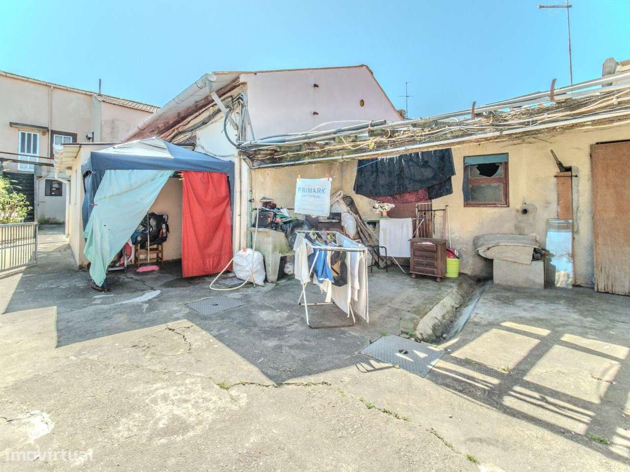 Investimento com Rendimento | 5 Moradias em Lote de 1016 m² | Matosinh-16