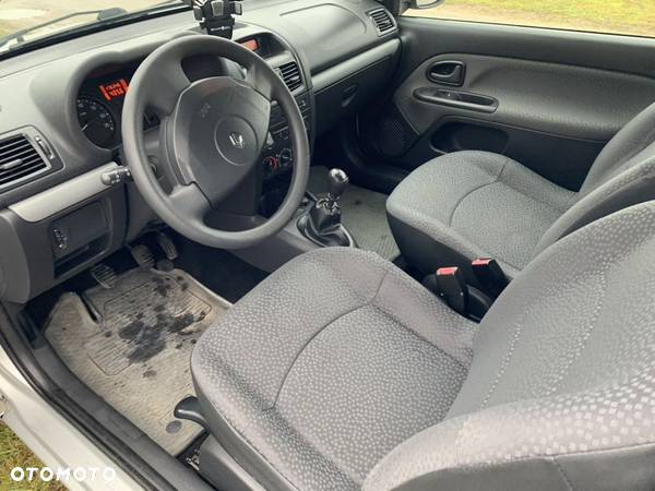 Renault Clio 1.2 16V Alize - 6