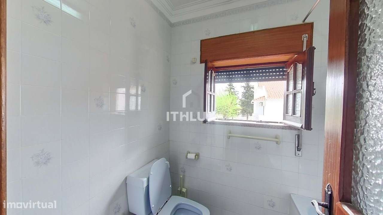 Moradia V5 com garagem localizado no Bairro Europa – Elvas - Portugal-43