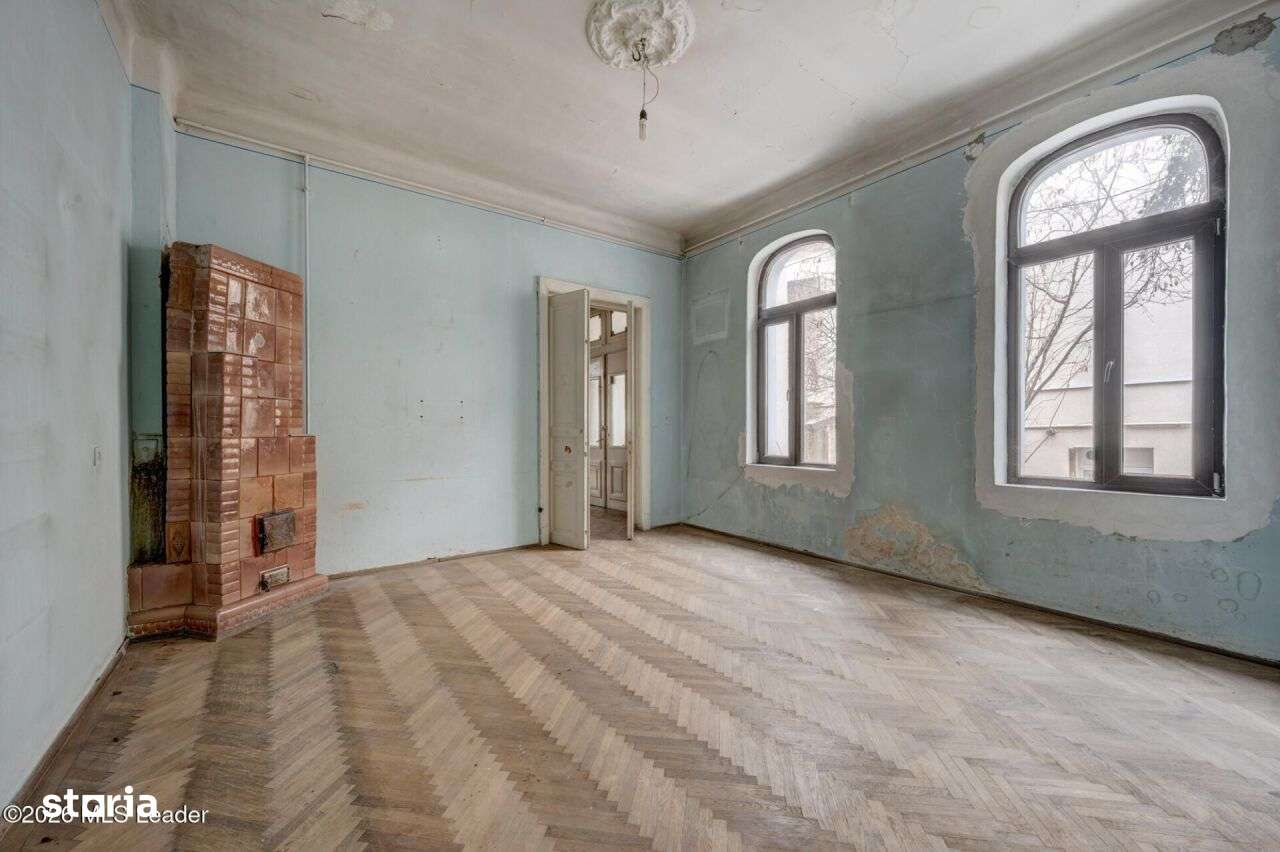 Casă 4 camere, rond Regina Maria, exterior renovat-10