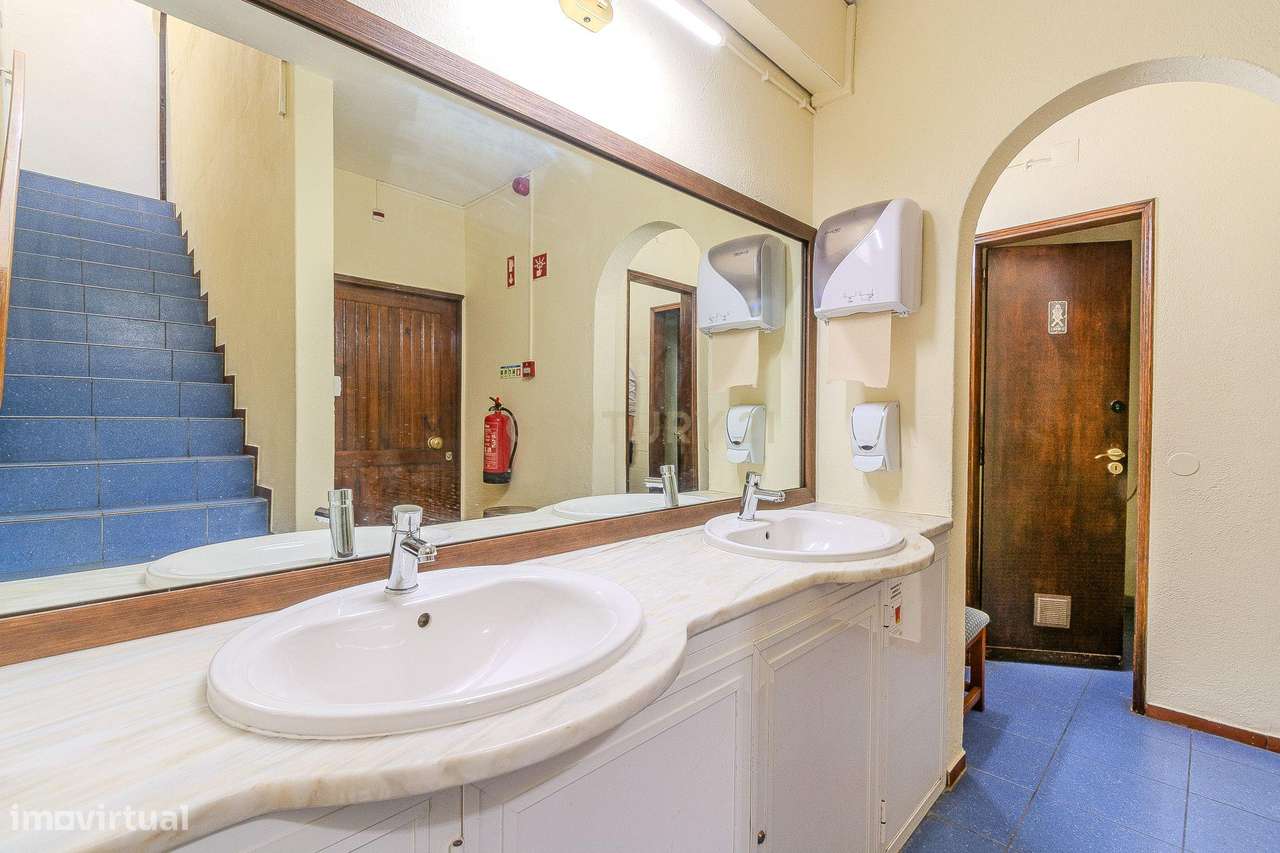 Bar para Trespasse em Albufeira-23