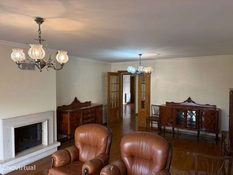 Arrendo apartamento T3 centro de Chaves - Grande imagem: 5/12