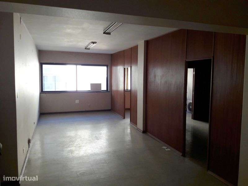 Escritório no centro de Pombal - Grande imagem: 4/6