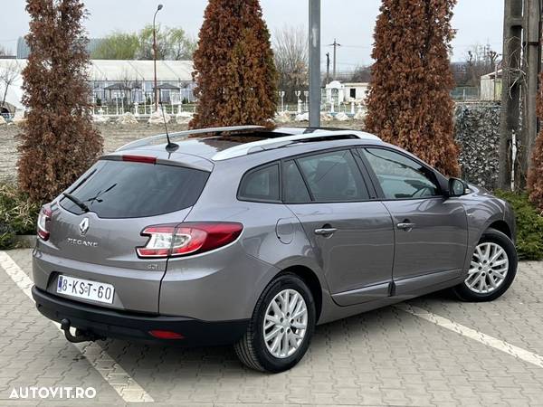 Renault Megane ENERGY dCi 110 Start & Stop Bose Edition - 4