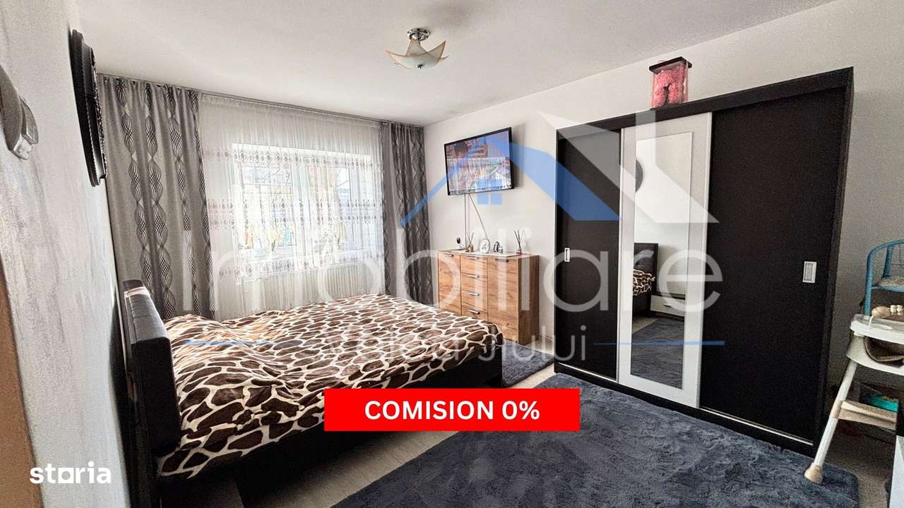 Apartament 3 camere decomandate de vanzare – Petrila, Str. 8 Martie-0