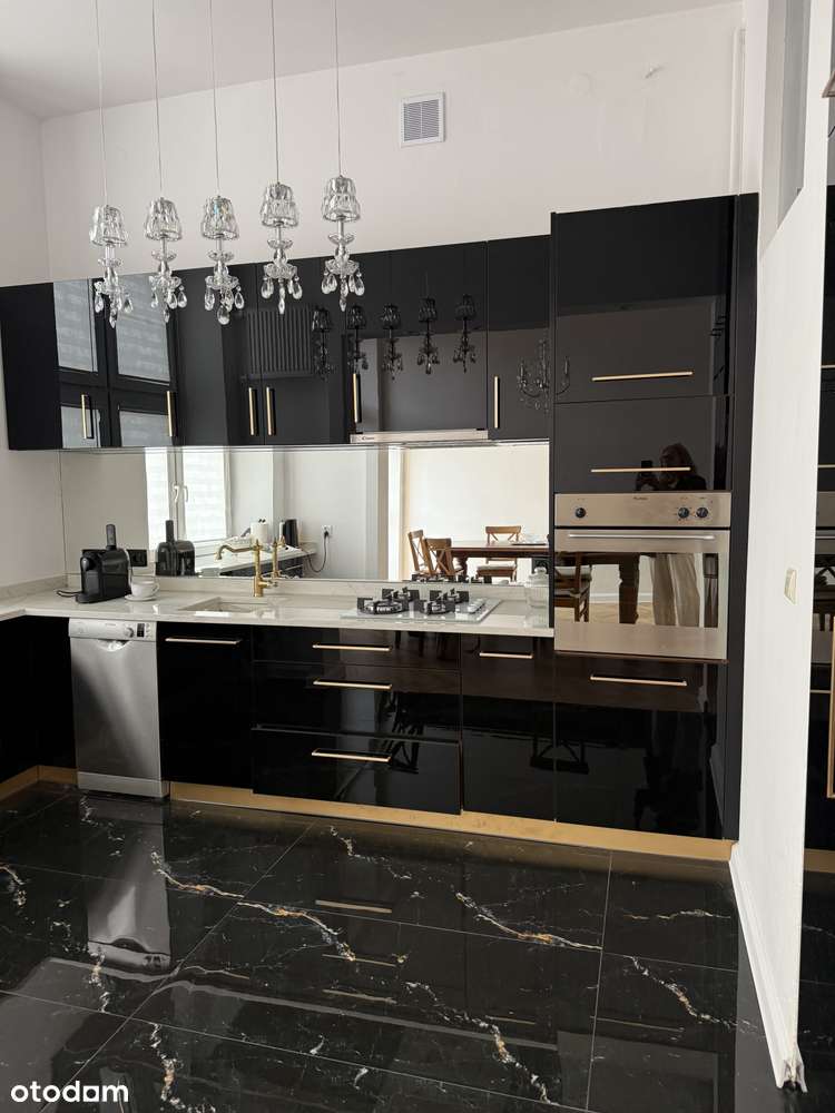 Trzypokojowy apartament w przedwojennej kamienicy - Pełny obrazek: 4/13