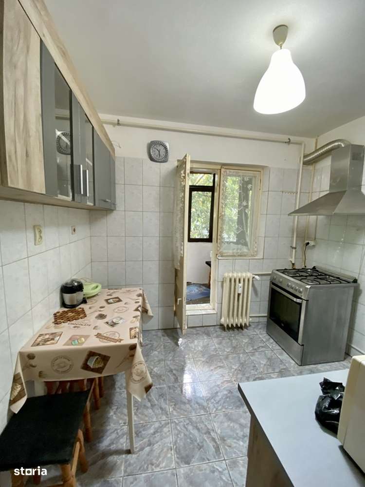 Militari, Gorjului, zona Apusului, et. 1/4, bloc 1980,2 bai - Imagine principală: 4/13