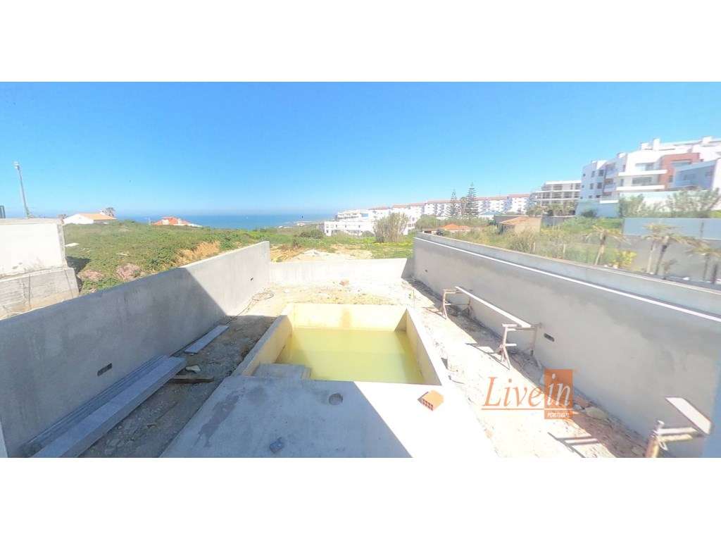 Moradia T3+1 de Luxo com Vista Mar na Ericeira - Grande imagem: 3/35