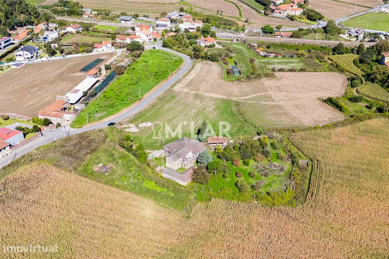 Quinta com 1700 m2 em Midões, Barcelos - Grande imagem: 4/41