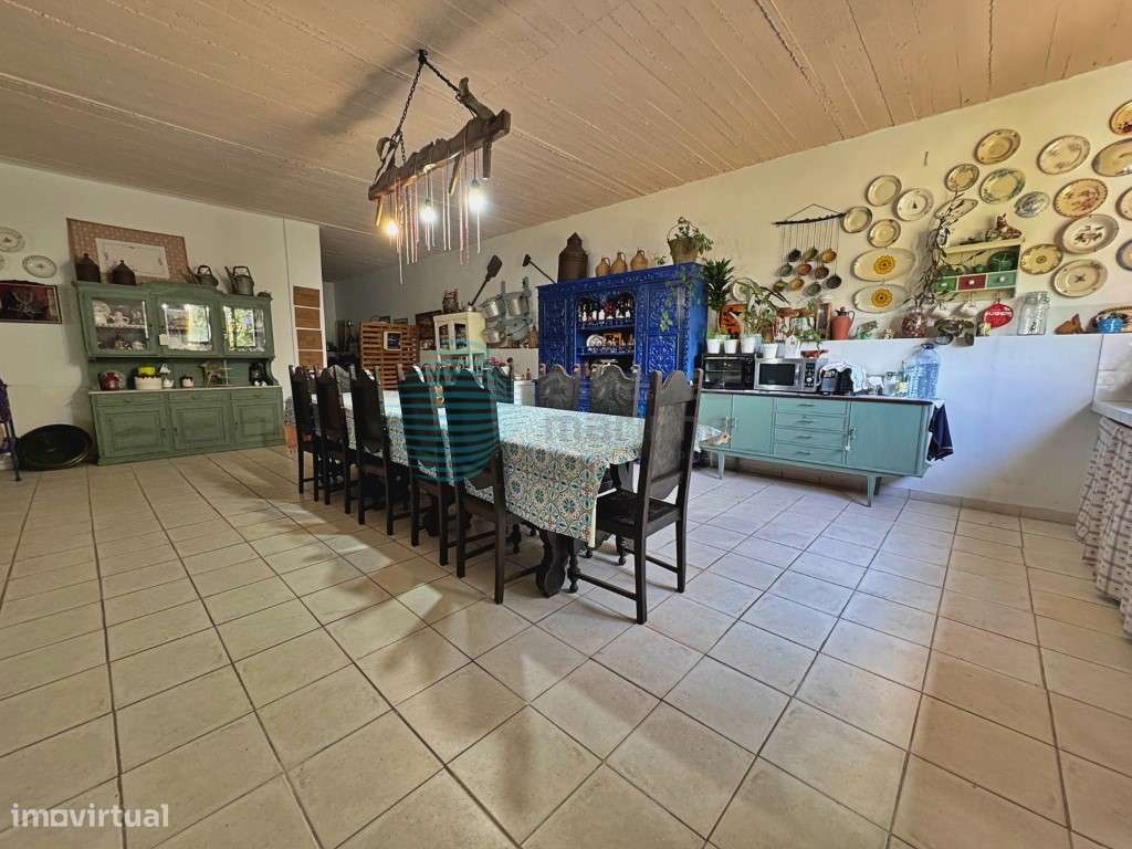 Moradia T4 com piscina, em Melroeira, Torres Vedras-36