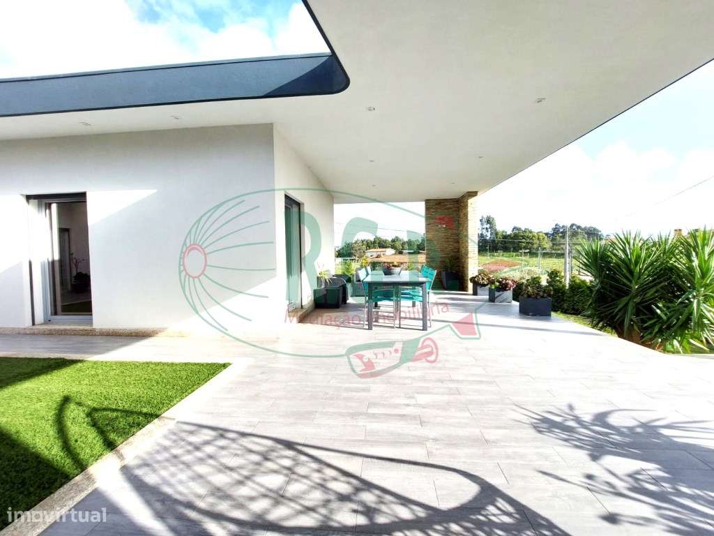 Moradia T3+1 Térrea | São Cosme | 10 min Porto-56