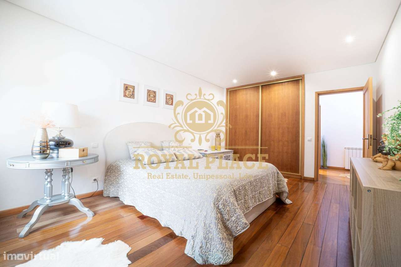 Fantástica moradia T3 em Fiães-18