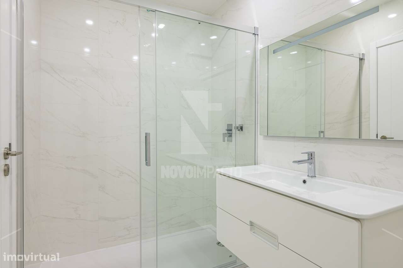 T3 c/ Elevador e Parqueamento – 1.º Andar | Montijo (Vale Salgueiro)-13