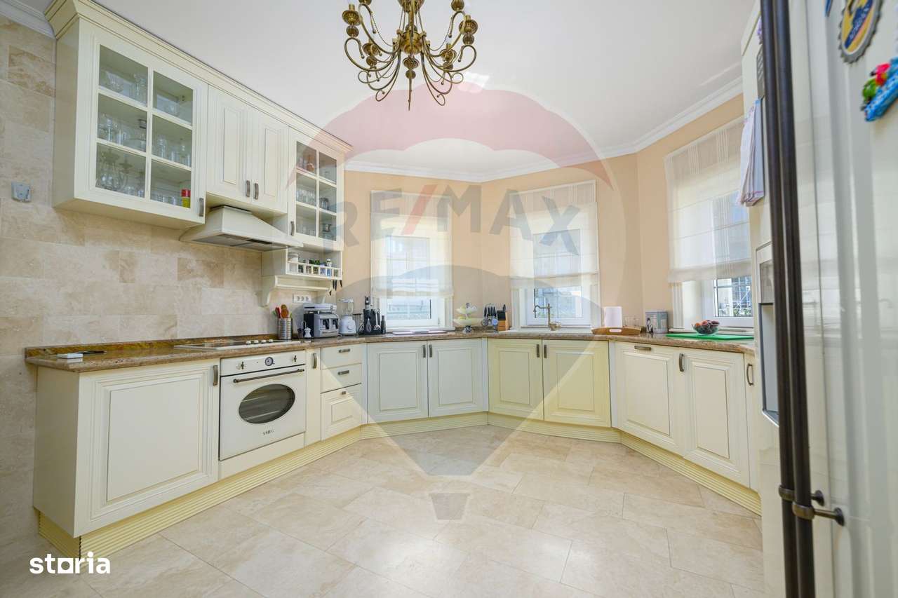 Vile duplex de vânzare cu vedere frontala la mare Mamaia - Imagine principală: 3/16