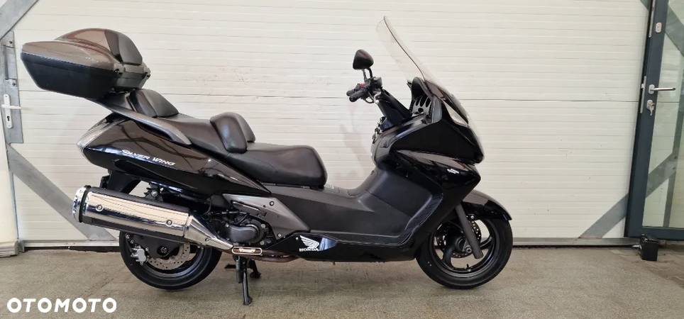 Honda Silver Wing - 2