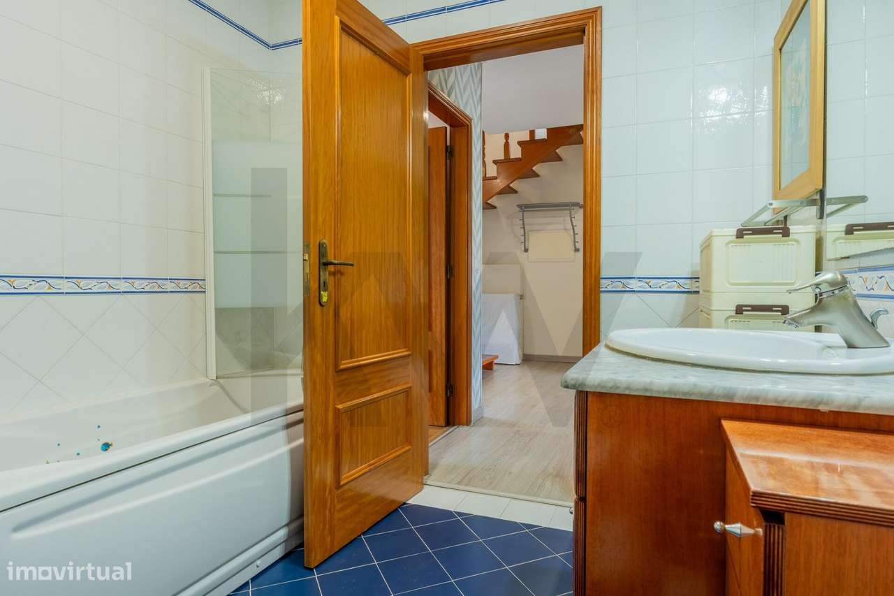 Apartamento T5 Duplex Exclusivo com Vista Deslumbrante para o Palácio - Grande imagem: 3/38