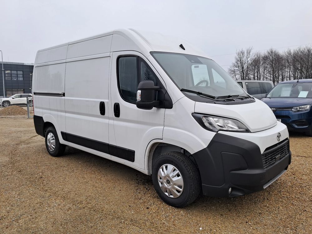 Toyota Proace Max 2025