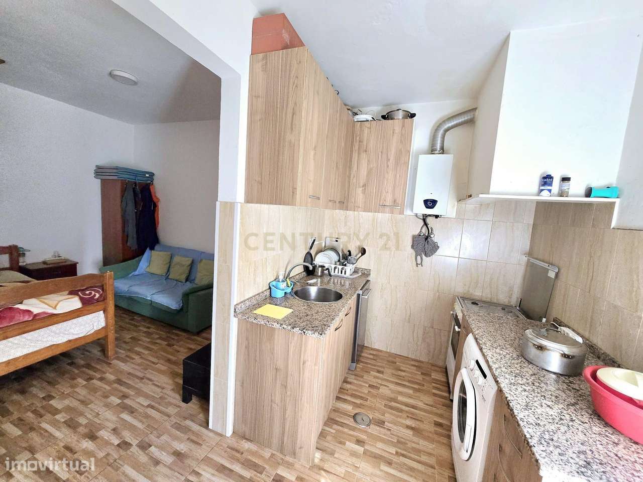 Moradia T2 praticamente em 2a linha de praia, a 100 metros da praia - Grande imagem: 4/8