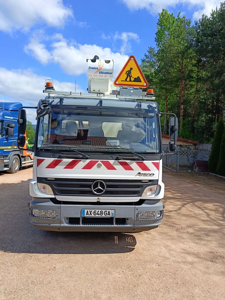 Mercedes-Benz Atego 2010