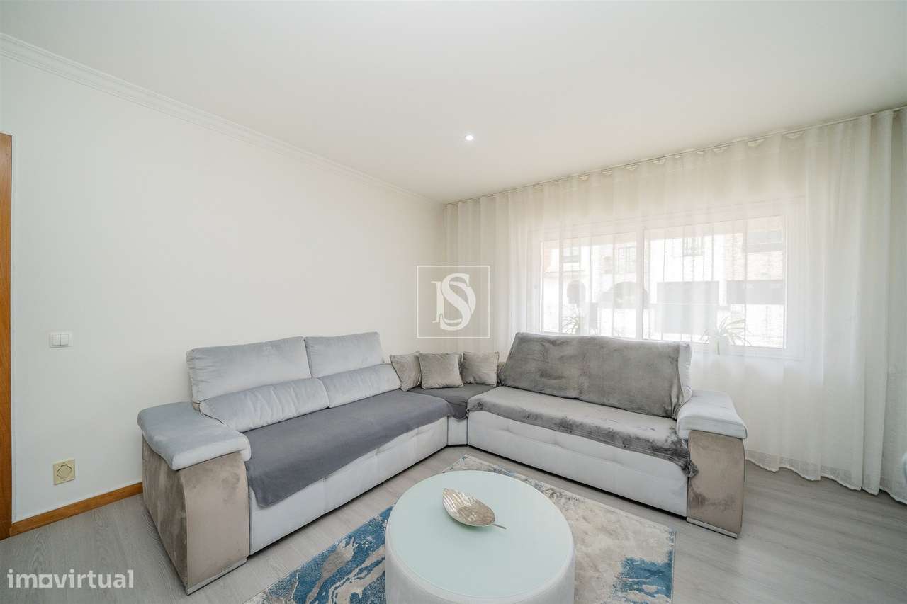 T2+1, Remodelado, com Garagem Fechada, a 1,2 km da Praia — Vila do Con-9