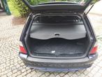 BMW Seria 3 318i Touring - 13