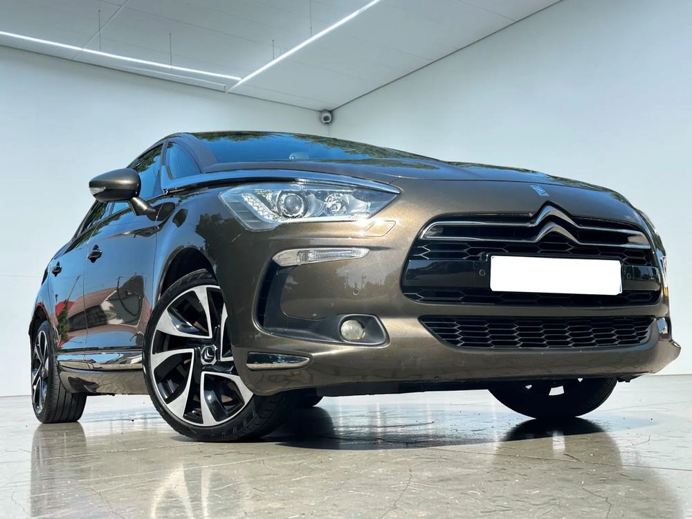 Citroën DS5 BlueHDi 180 SportChic 2014