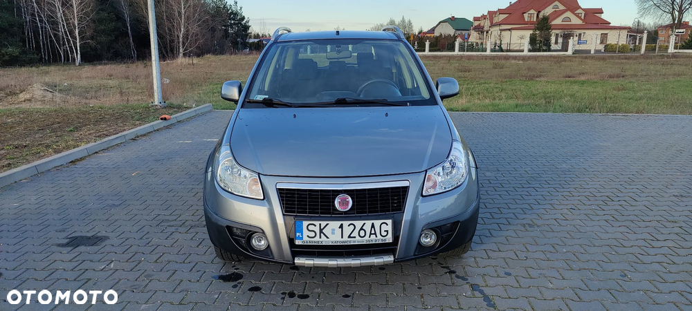 Fiat Sedici 1.6 16V 4x4 Emotion - 3