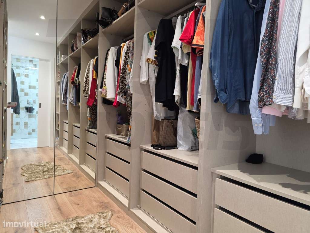 Moradia de Luxo V6 com Piscina, Terraço e Acabamentos de Alta Quali...-15