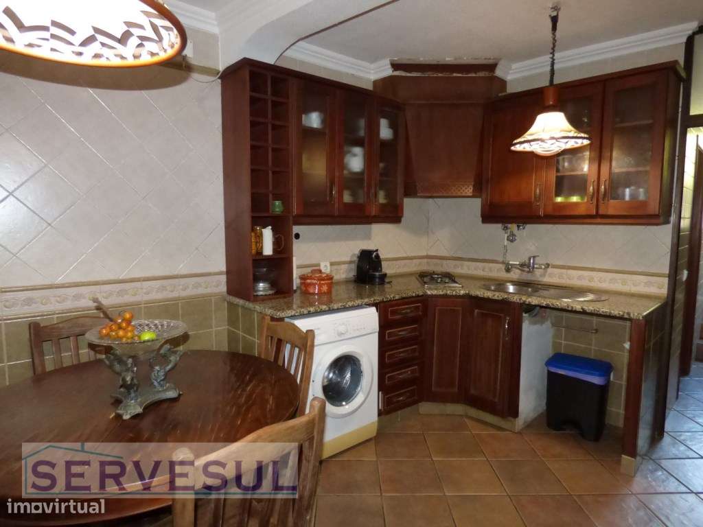 Acolhedora Casa geminada de 3 quartos, localizada na zona histórica... - Grande imagem: 4/36