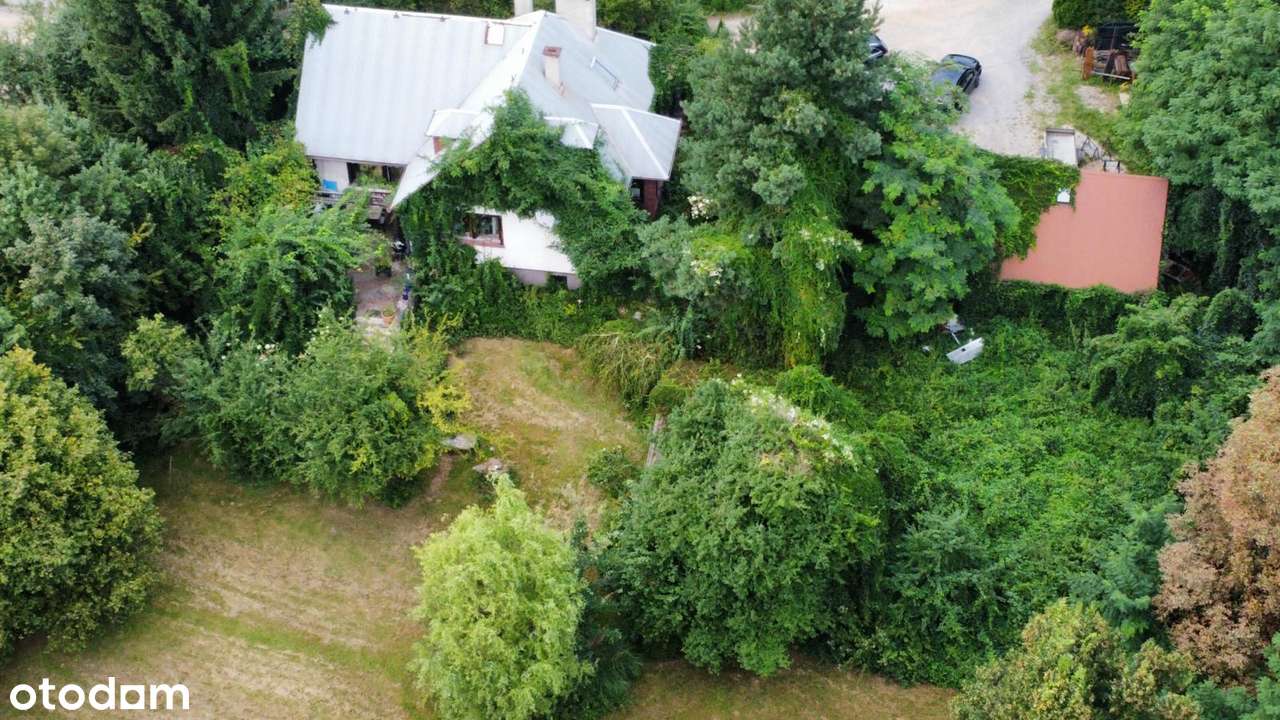 WIĘCKOWICE-DOM WOLNOSTOJĄCY. PRZESTRZEŃ, CISZA, ZIELEŃ.-2