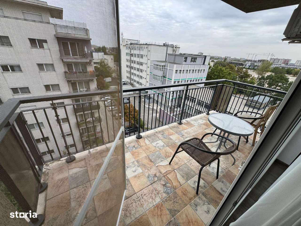 3 Camere Renovat Ten Blocks Militari Pacii-12