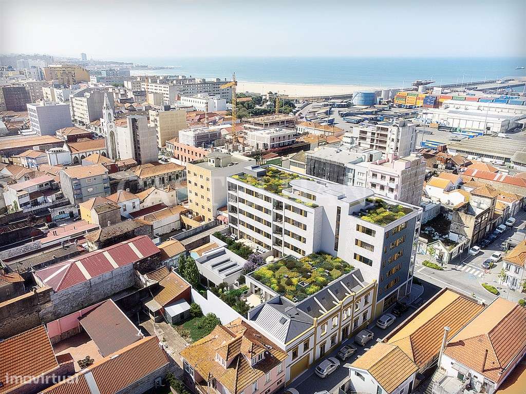 Apartamento T2 com área exterior e lugar de garagem, junto à praia ... - Grande imagem: 4/14
