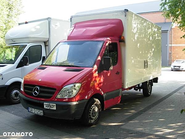 Mercedes-Benz Sprinter - 3