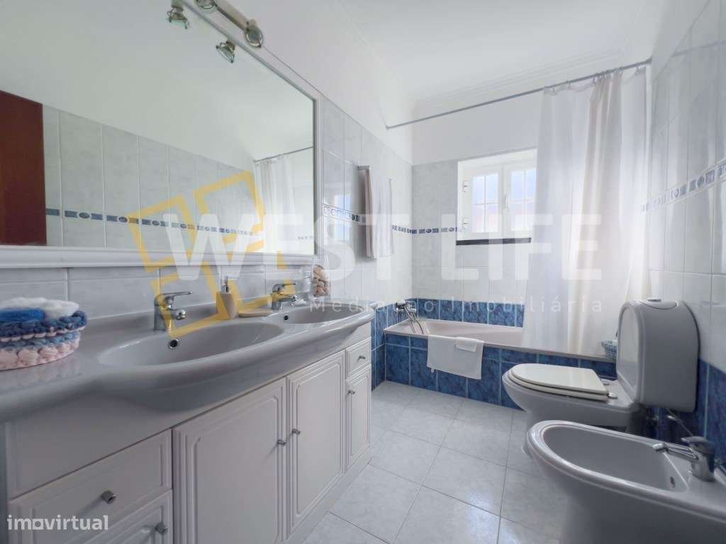 Moradia T4 com Piscina e vista fantástica a 5 minutos da praia - Ca...-22
