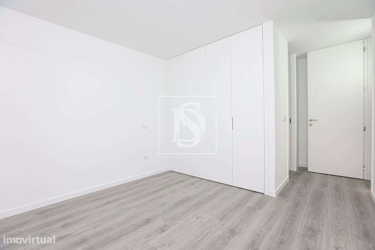 T3 c/ NOVO c/ 115 m² + Lugar de Garagem | Junto ao IPCA-13