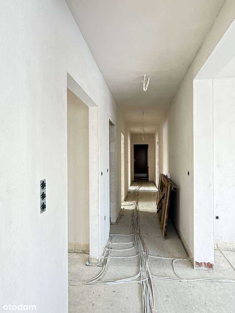 Nowoczesny duży dom nad Jeziorem, duża działka.Pełczyce.-12