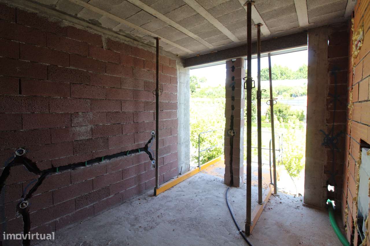 Duplex em Prédio Moderno-7