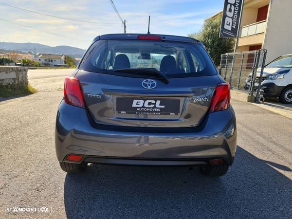 Toyota Yaris 1.0 VVT-i Exclusive - 5