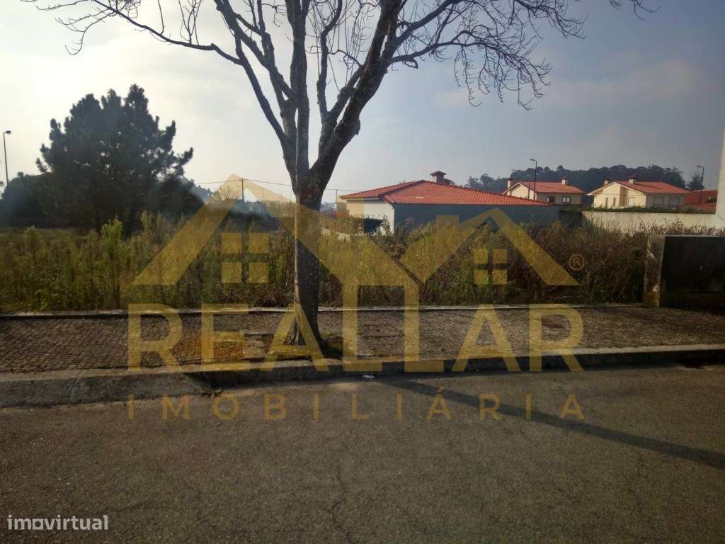 Terreno em Beiriz - Póvoa de Varzim - Grande imagem: 2/4