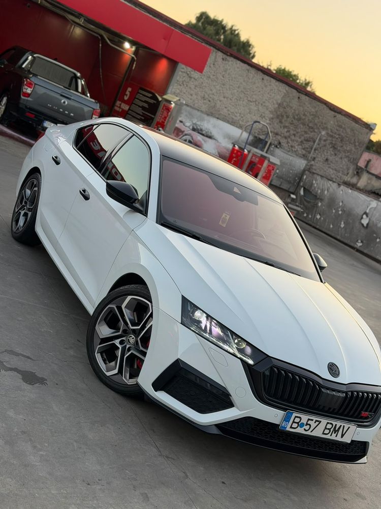 Skoda Octavia IV [2019 - Prezent] RS 2.0 TSI DSG 2022