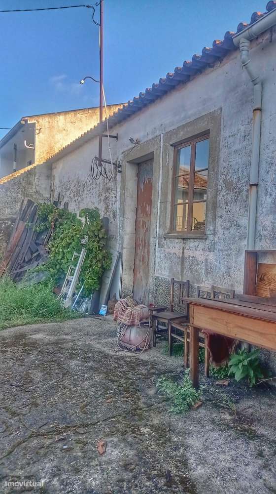 Moradia antiga para recuperação no Douro  Central - Grande imagem: 1/19